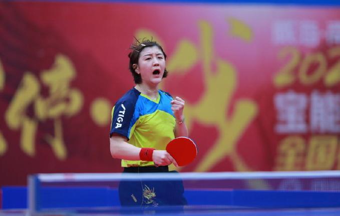 球局中接连 球局中接连