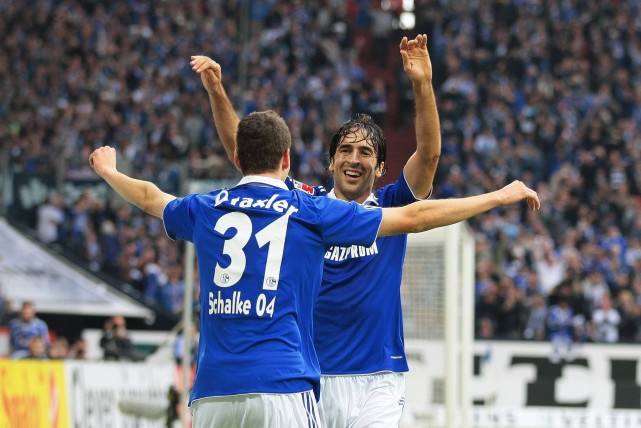 俱乐部中的 俱乐部中的