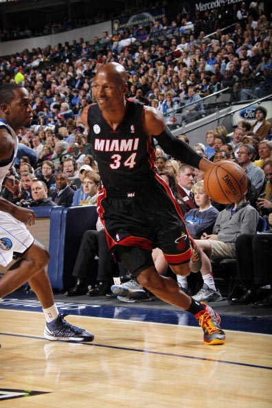 但由于伤病 但由于伤病