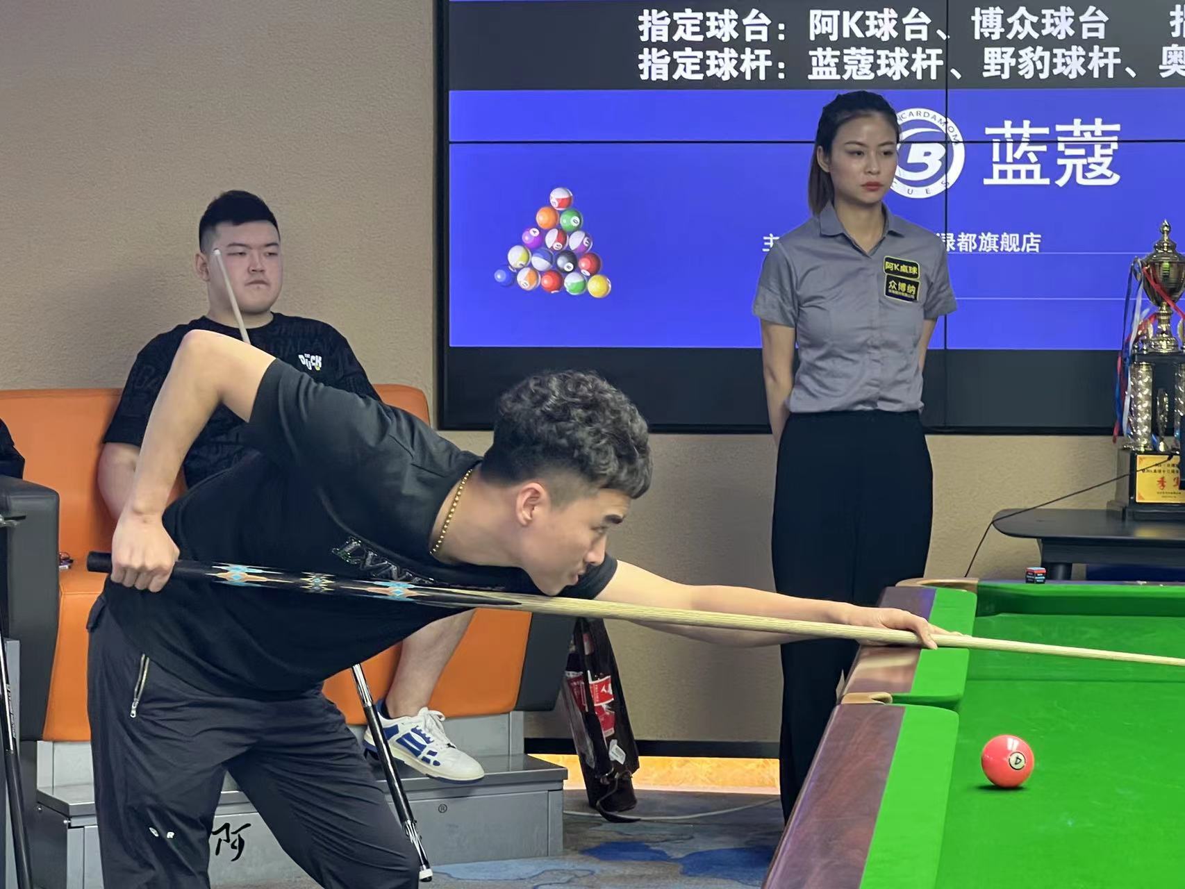 显然不是心 显然不是心